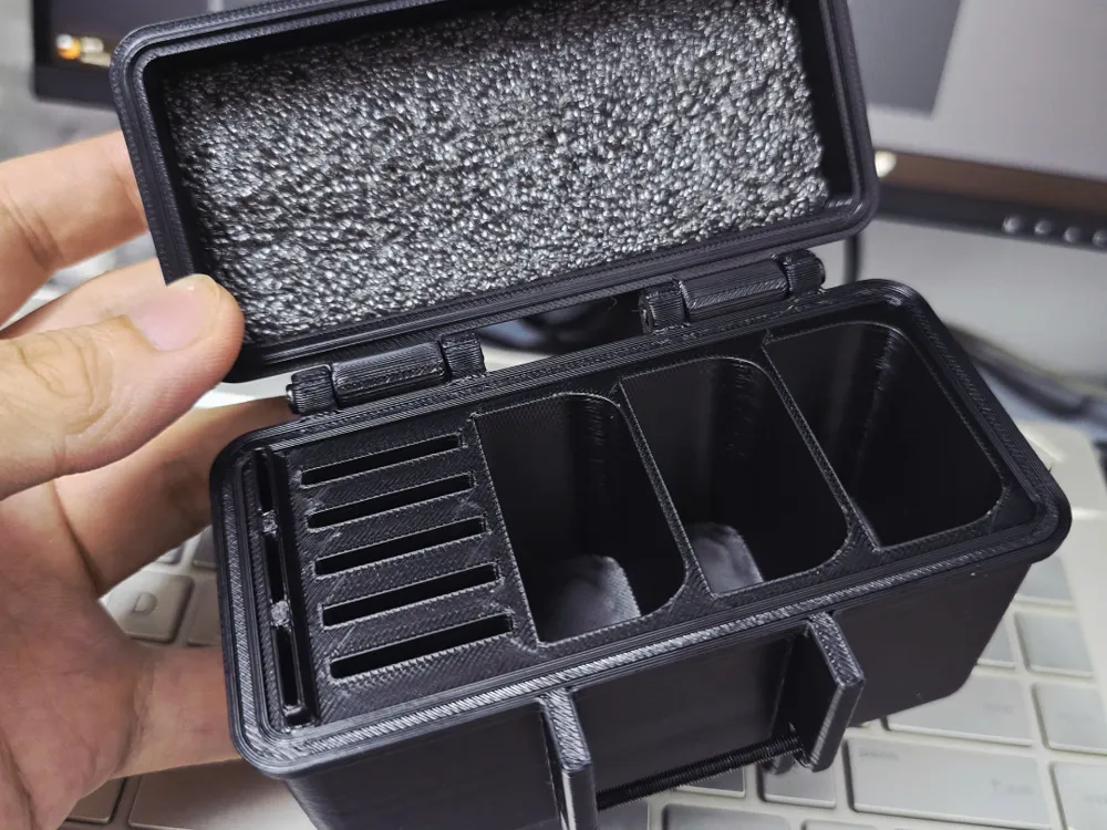Canon LP-E6NH Battery Rugged Case – 3 Slot Storage Organizer